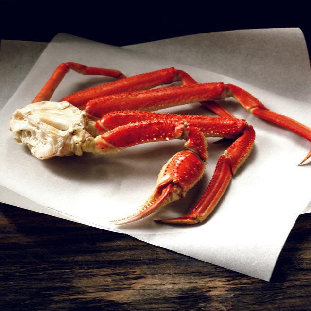 Alaskan Snow Crab Bairdi clusters in parchment